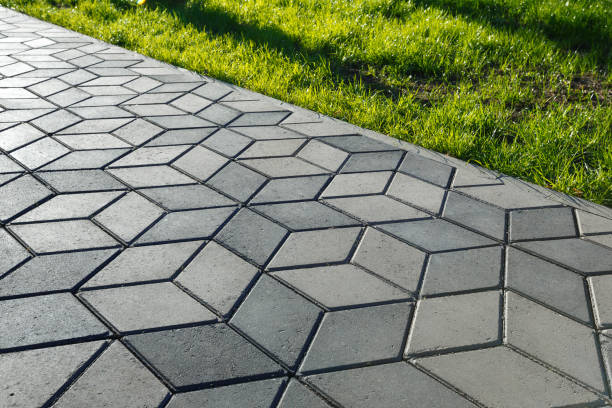 Best Decorative Driveway Pavers  in Aberdeen, WA