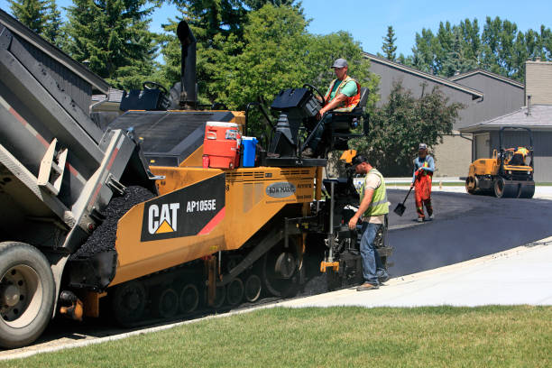 Best Driveway Paving Near Me  in Aberdeen, WA